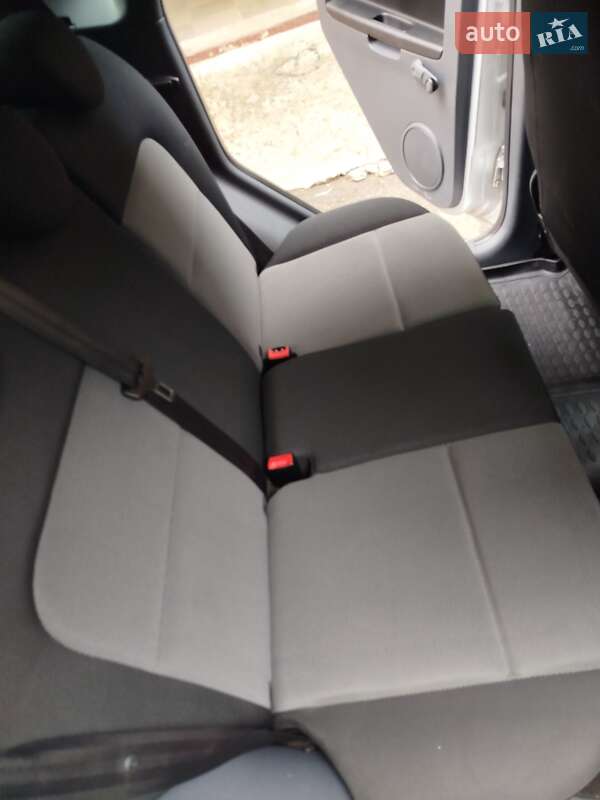 Хэтчбек Mitsubishi Colt 2009 в Черновцах