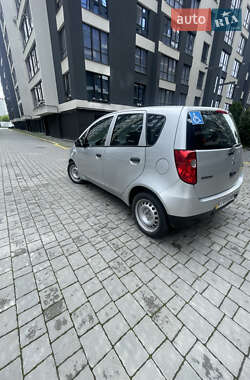 Хэтчбек Mitsubishi Colt 2010 в 