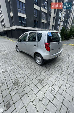 Хэтчбек Mitsubishi Colt 2010 в 