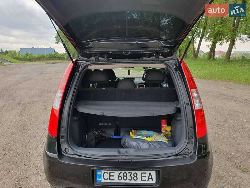 Хэтчбек Mitsubishi Colt 2008 в Черновцах
