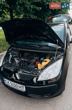 Хетчбек Mitsubishi Colt 2005 в 