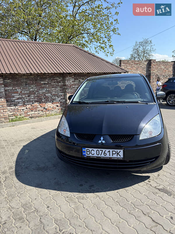 Хэтчбек Mitsubishi Colt 2008 в Львове
