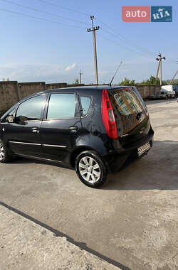 Хэтчбек Mitsubishi Colt 2008 в 