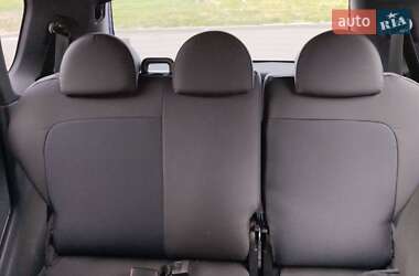 Хэтчбек Mitsubishi Colt 2007 в 