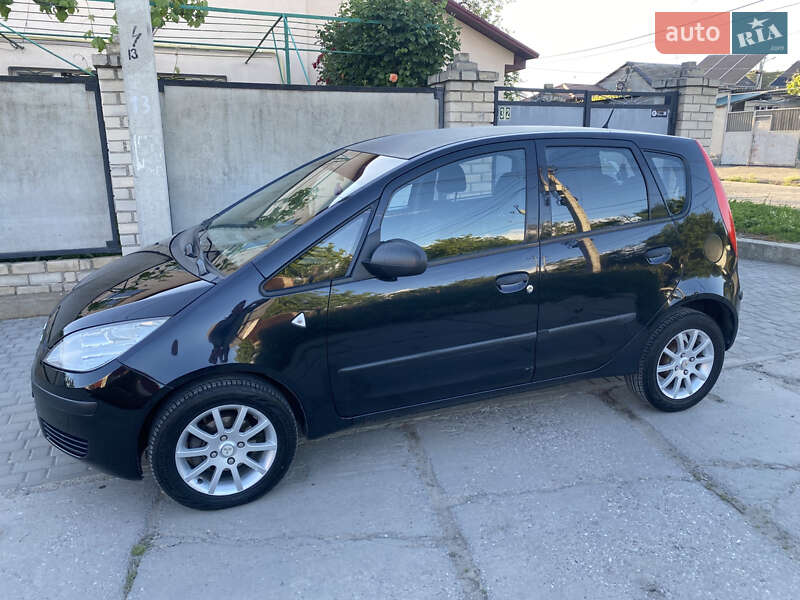 Хэтчбек Mitsubishi Colt 2008 в Одессе