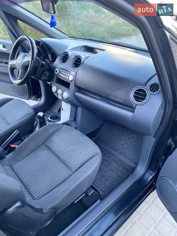 Хэтчбек Mitsubishi Colt 2008 в Одессе