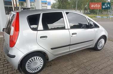 Хэтчбек Mitsubishi Colt 2008 в 