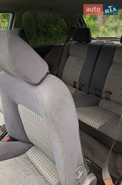Хэтчбек Mitsubishi Colt 1995 в 