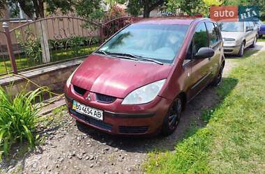 Хэтчбек Mitsubishi Colt 2004 в 