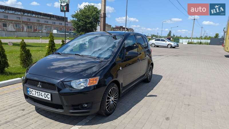 Хэтчбек Mitsubishi Colt 2010 в Шептицькому