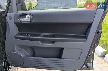 Хэтчбек Mitsubishi Colt 2010 в 