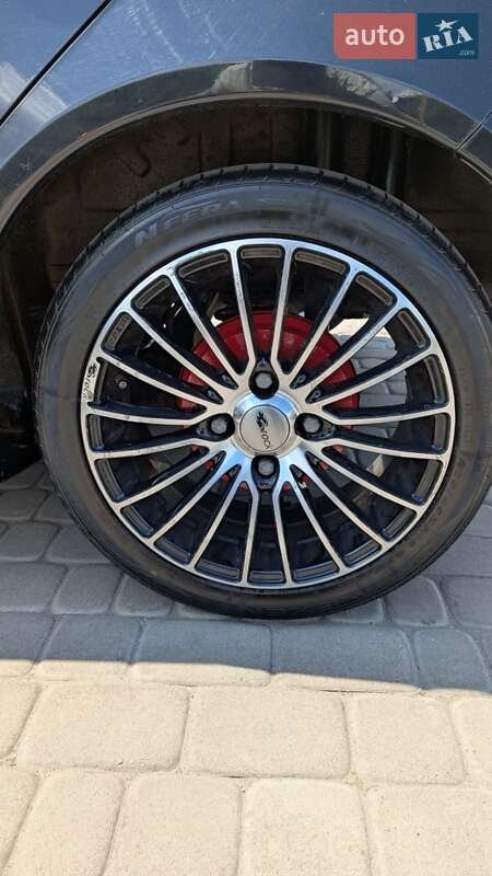 Хэтчбек Mitsubishi Colt 2010 в Шептицькому
