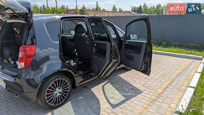 Хэтчбек Mitsubishi Colt 2010 в Шептицькому