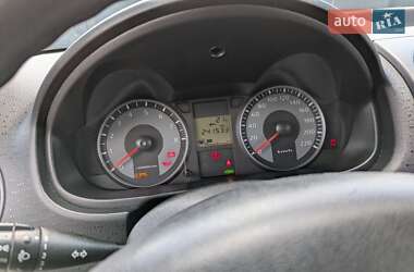 Хэтчбек Mitsubishi Colt 2010 в 