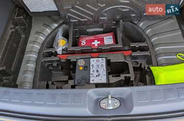 Хэтчбек Mitsubishi Colt 2010 в 