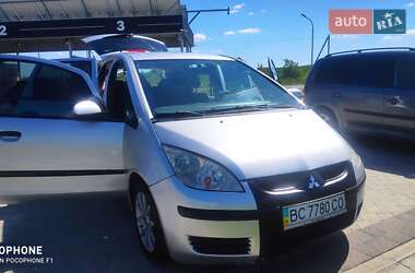 Хэтчбек Mitsubishi Colt 2006 в 