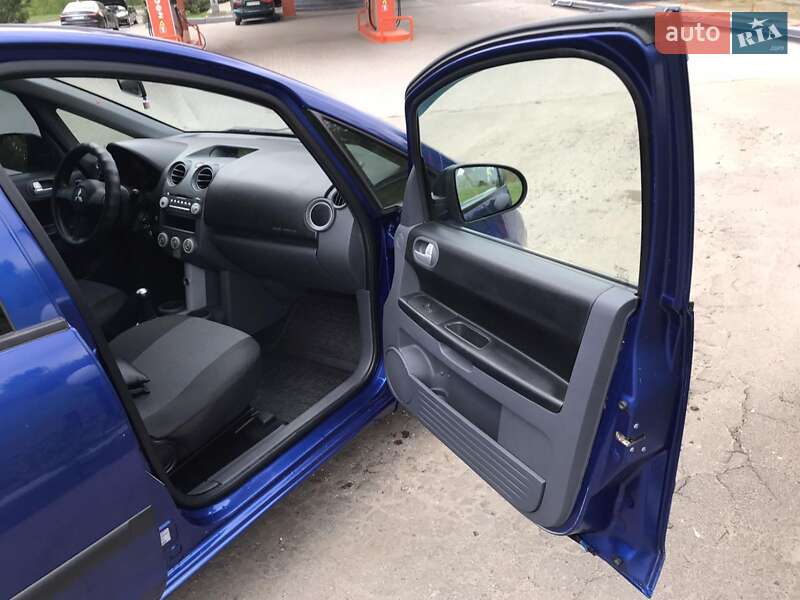 Хэтчбек Mitsubishi Colt 2008 в Люботине