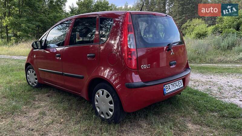 Хэтчбек Mitsubishi Colt 2006 в Александровке