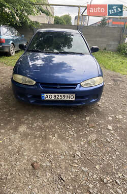 Хетчбек Mitsubishi Colt 2000 в Ужгороді