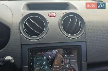 Хэтчбек Mitsubishi Colt 2006 в 
