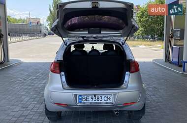 Хэтчбек Mitsubishi Colt 2008 в 
