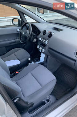 Хэтчбек Mitsubishi Colt 2007 в 