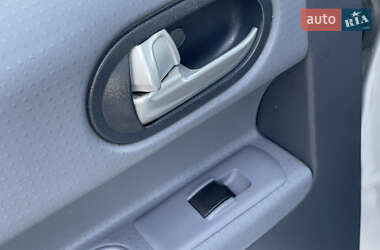 Хэтчбек Mitsubishi Colt 2008 в 