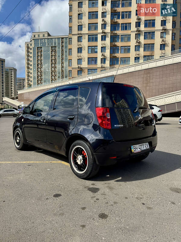 Хэтчбек Mitsubishi Colt 2008 в Одессе