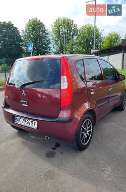 Хэтчбек Mitsubishi Colt 2006 в 