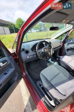 Хэтчбек Mitsubishi Colt 2006 в 