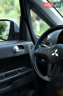 Хетчбек Mitsubishi Colt 2007 в 