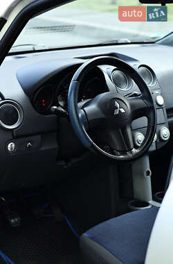 Хетчбек Mitsubishi Colt 2007 в 