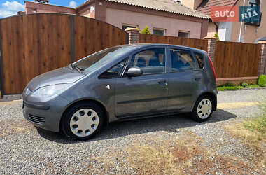 Хэтчбек Mitsubishi Colt 2008 в 