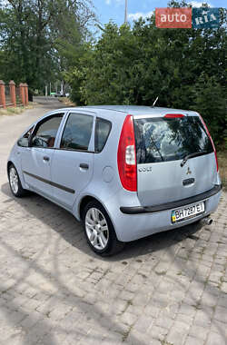Хэтчбек Mitsubishi Colt 2004 в 