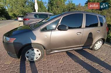 Хэтчбек Mitsubishi Colt 2012 в 
