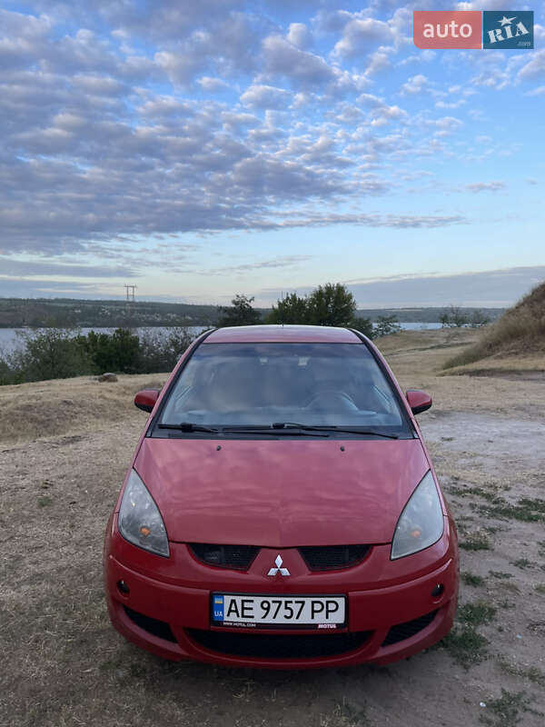 Хэтчбек Mitsubishi Colt 2005 в Днепре