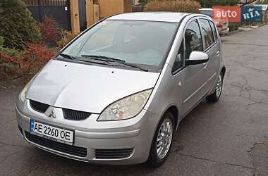 Хэтчбек Mitsubishi Colt 2006 в 
