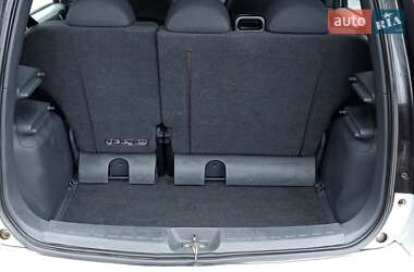 Хэтчбек Mitsubishi Colt 2006 в 