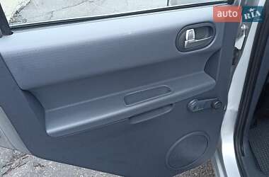 Хэтчбек Mitsubishi Colt 2006 в 