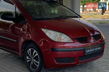 Хэтчбек Mitsubishi Colt 2005 в 