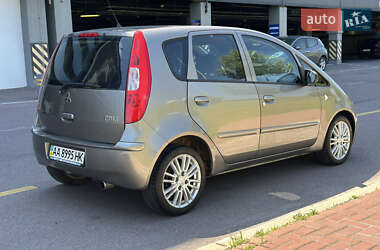 Хэтчбек Mitsubishi Colt 2008 в 
