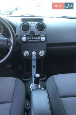 Хэтчбек Mitsubishi Colt 2005 в 