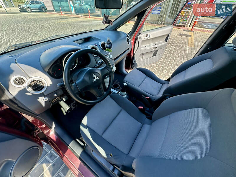 Хетчбек Mitsubishi Colt 2005 в Одесі