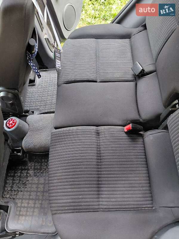 Хетчбек Mitsubishi Colt 2008 в Вінниці