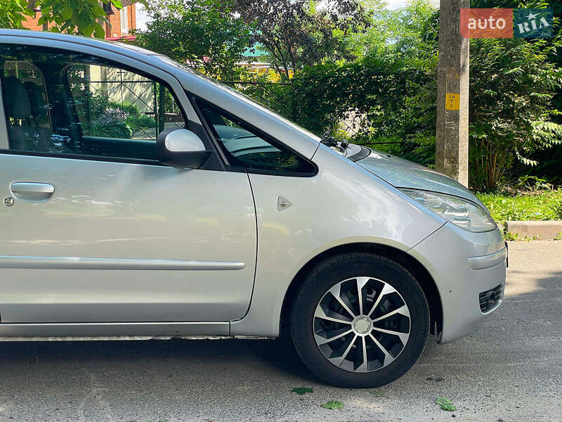 Хетчбек Mitsubishi Colt 2007 в Києві