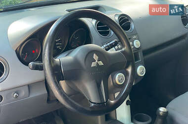 Хэтчбек Mitsubishi Colt 2007 в 