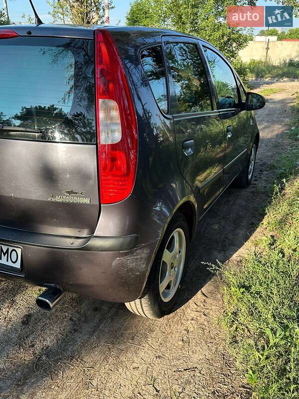 Хетчбек Mitsubishi Colt 2005 в Харкові
