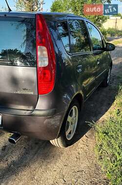 Хэтчбек Mitsubishi Colt 2005 в 