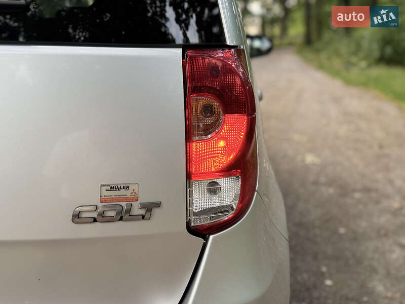 Хетчбек Mitsubishi Colt 2009 в Тернополі
