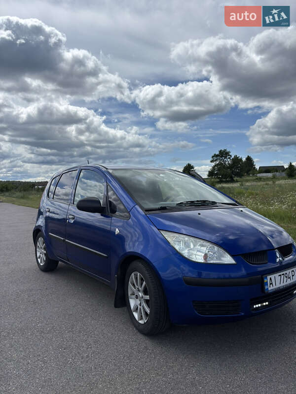 Хетчбек Mitsubishi Colt 2008 в 